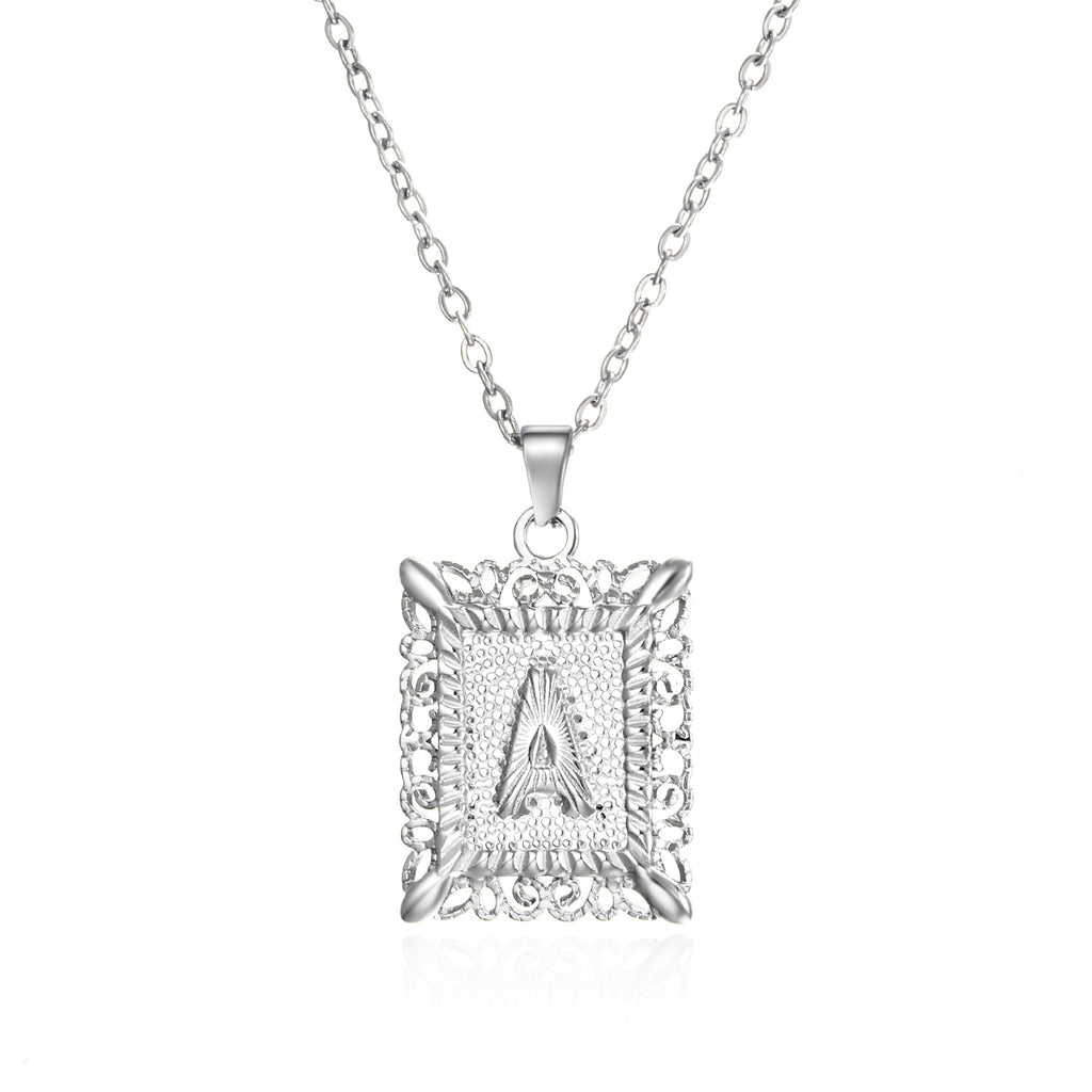 Nimelle Initial Pendant